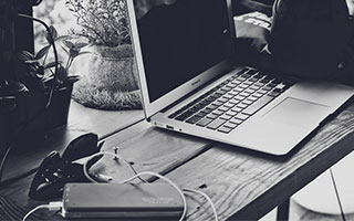 开云下载-NS轻取Misfits，Crisp三分雨点燃全场