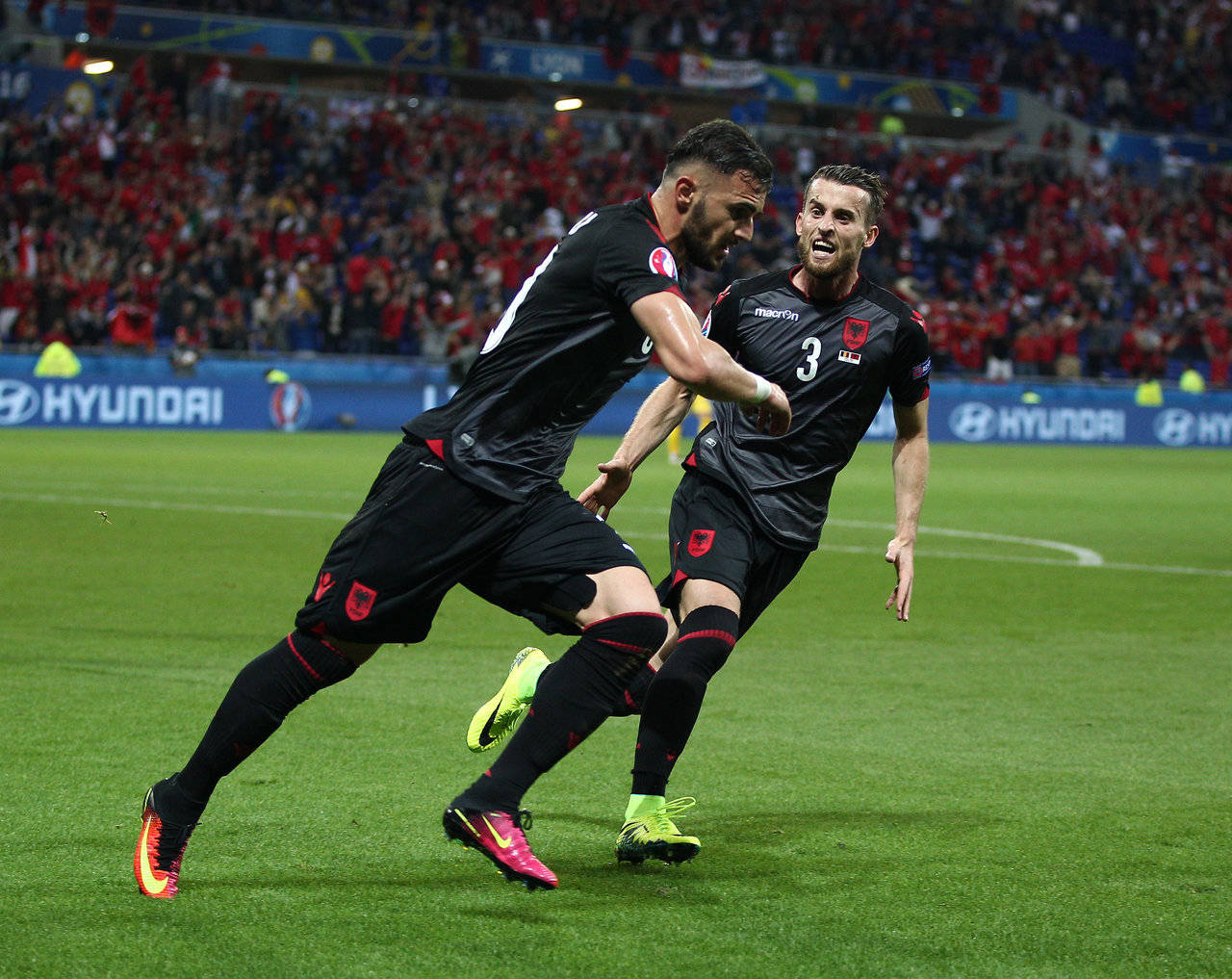 关于波兰队鏖战法国队，波尔状态火热的信息