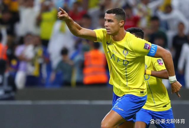克罗地亚完胜摩洛哥，C罗刷新纪录