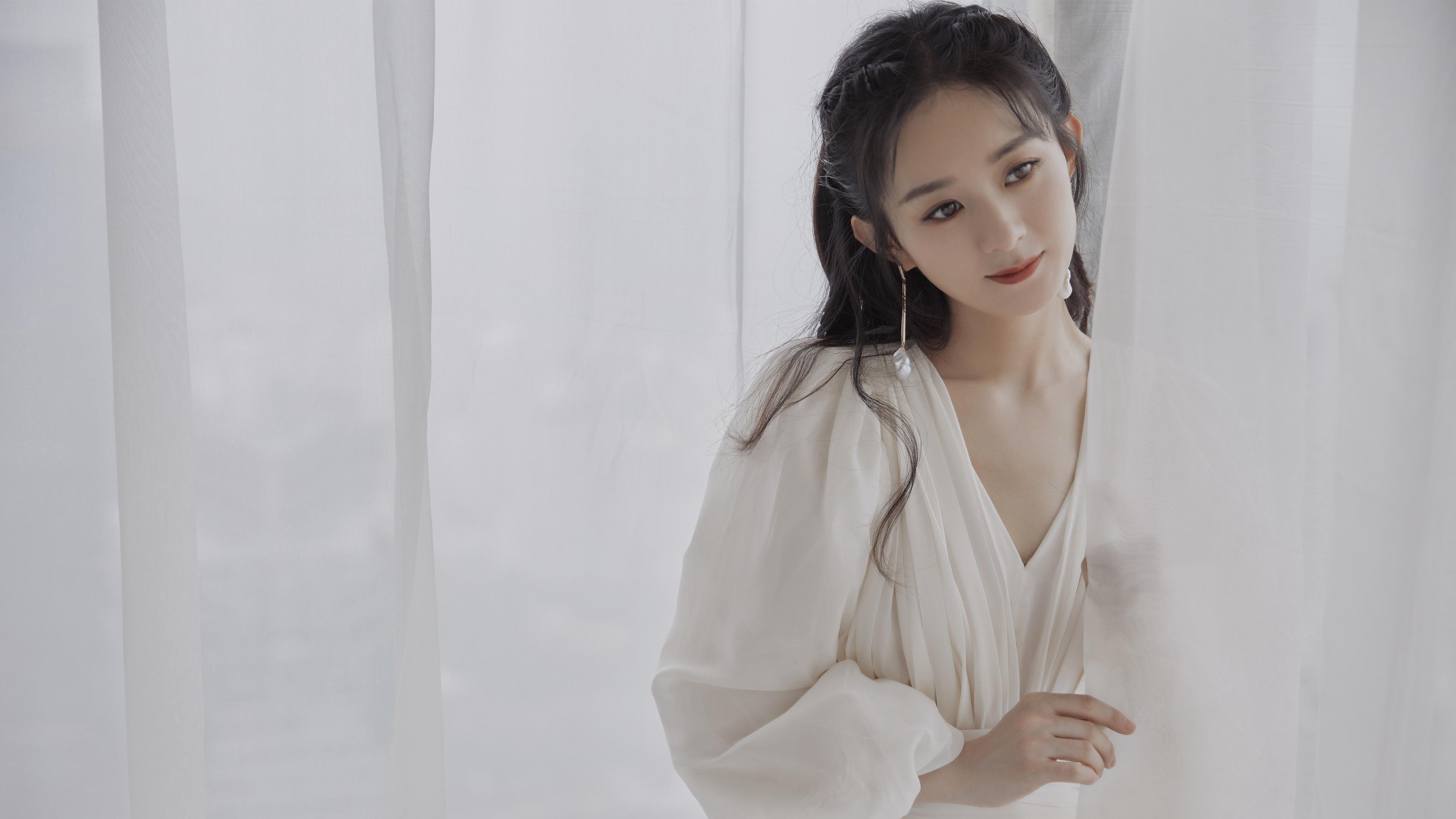 开云体育官方网站-刃冷心热，戈麦斯一锤定音背后的孤勇与决绝